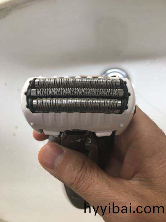 鬀鬚(xu)刀上的電(dian)機爲什麼用偏心軸 鬀鬚刀上的電機爲什麼用偏心軸